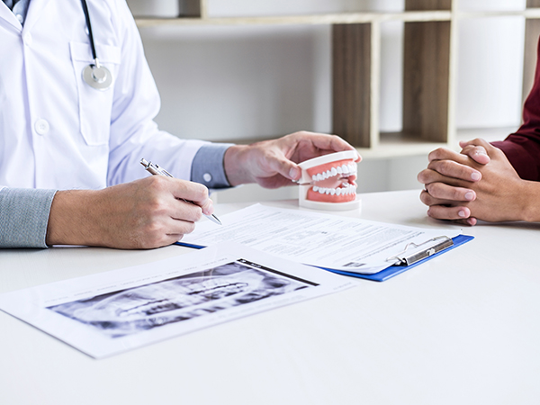 金沢文庫（横浜市金沢区）の歯医者、桜井歯科医院のデータに基づく歯科治療