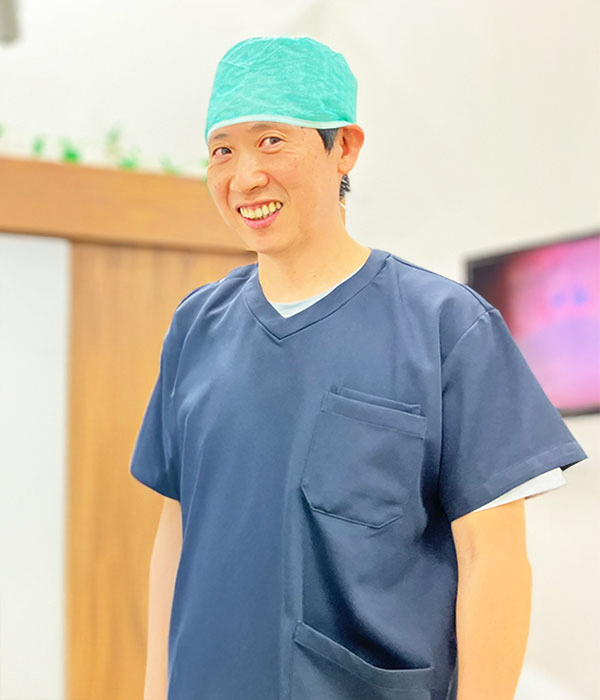 八千代緑が丘駅より徒歩1分の歯医者、公園都市プラザわかば歯科のドクター紹介